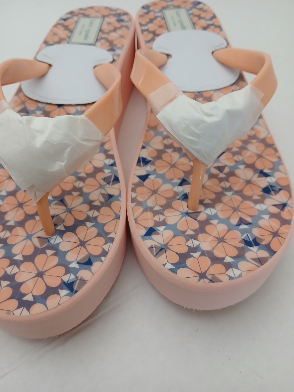 Kate Spade Floral Peach Flip Flop Sandals Size 11B New $30 - Picture 4 of 12